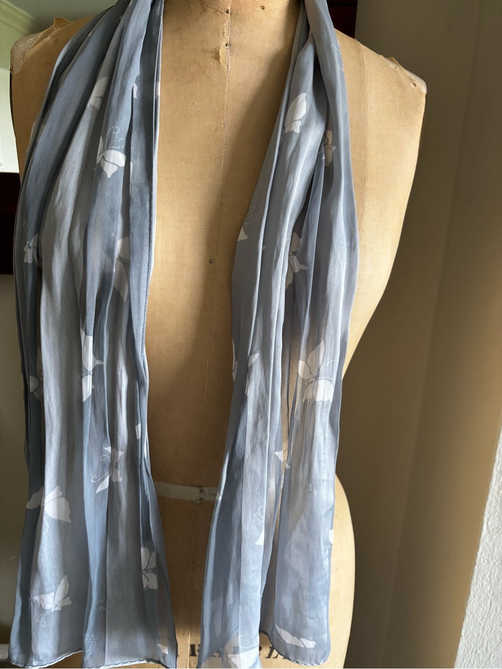 Vintage Butterfly Scarf 11”x52” Lavender White Satin Stripes
